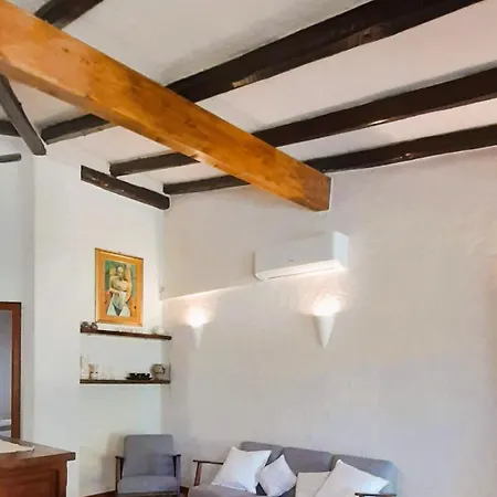 Holiday home Villino Sarra Di Entu *