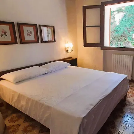 Villino Sarra Di Entu * Cannigione