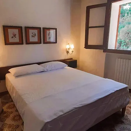 Villino Sarra Di Entu * Cannigione