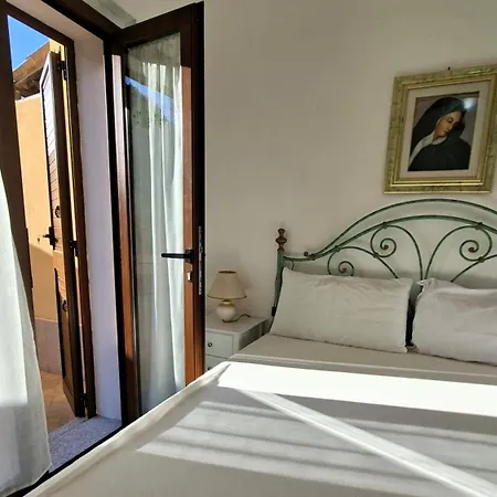 Sarra Di Entu *
